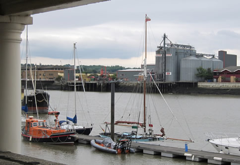 Betty on the Thunderbolt Pier, Chatham